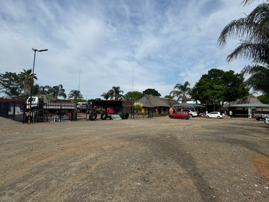 Commercial Property for Sale in Hartbeespoort Rural North West
